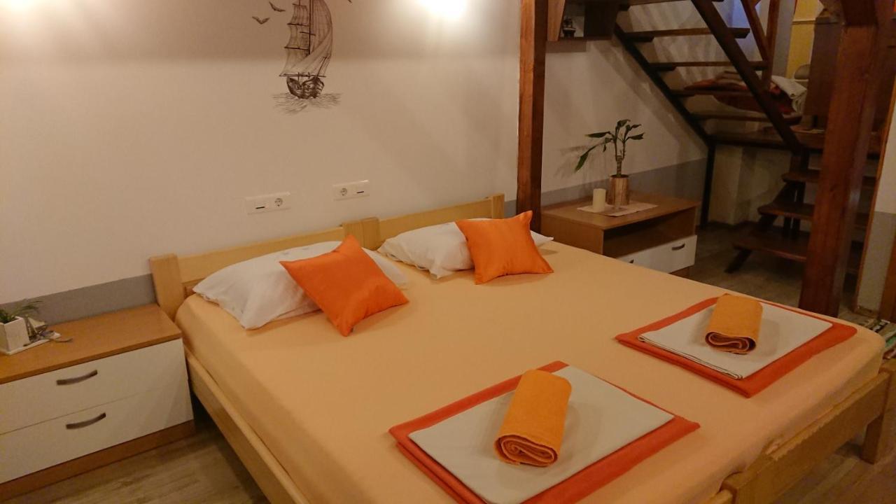 Apartment Lid Омиш Экстерьер фото
